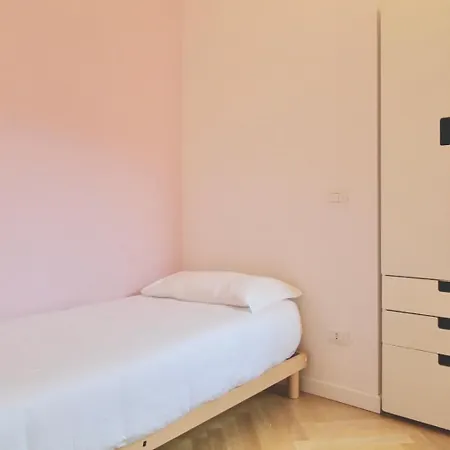 Διαμέρισμα Station - Your From *